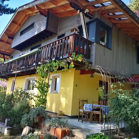 Alpesi faház Un Superbe Chalet Tout Proche De *